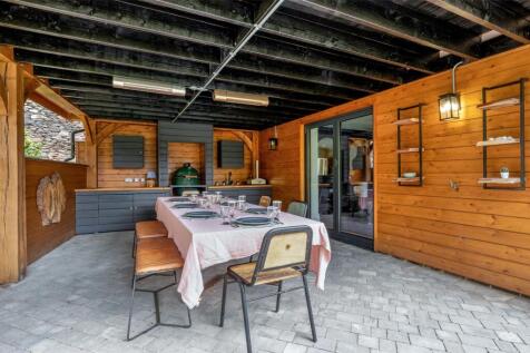 Entertaining Area