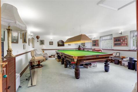 Snooker Room