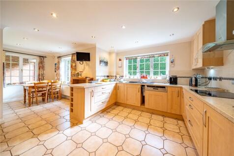 Living Kitchen