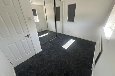ROOM 2