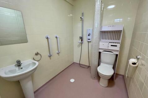 Ground Floor Washroom