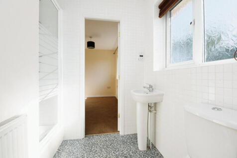 Jack &amp; Jill En Suite