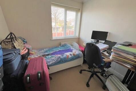 Bedroom4