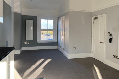 Advert Flat  1 BedroomLounge