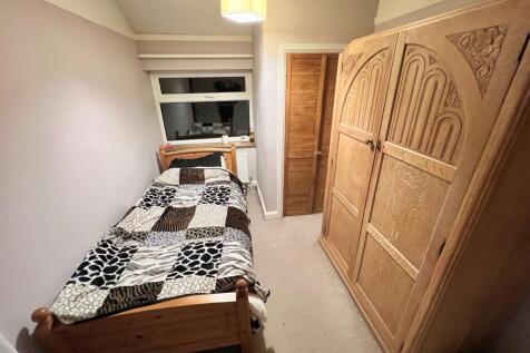 Bedroom2