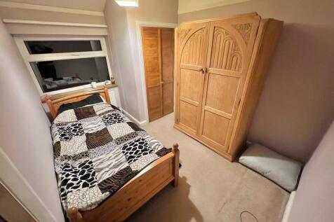 Bedroom2