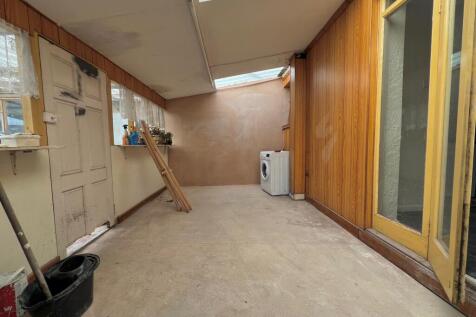 Reception Room2