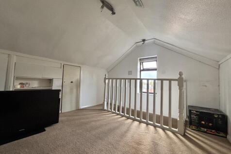 Loft conversion bedroom