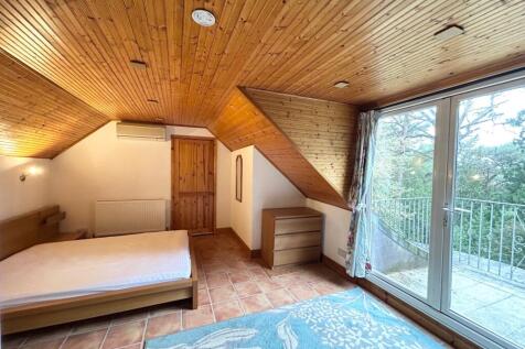 Top Bedroom