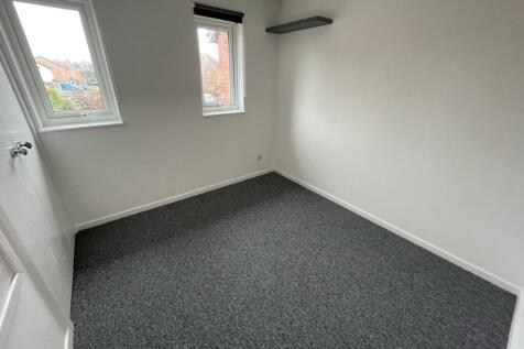 Bedroom (2)