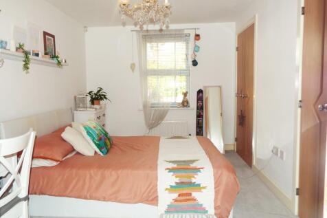 Master Bedrom