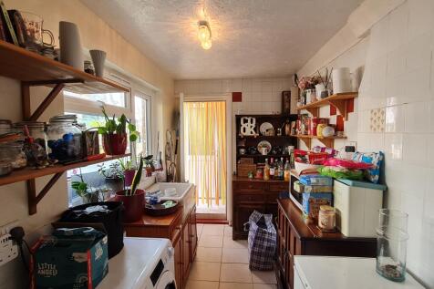 Kitchen 2