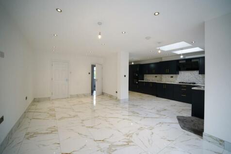 Kitchen/Dining/Living Room