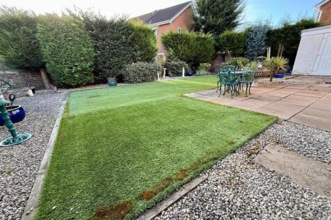 CA11 Garden2.jpg