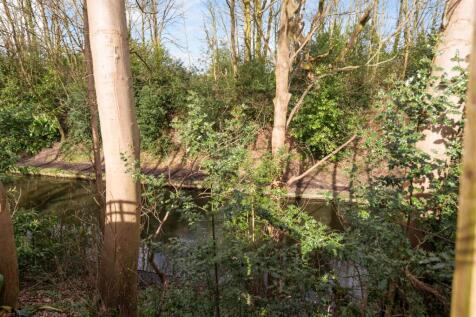 385 Lugtrout Lane, Solihull, B91 2TN_25.jpg