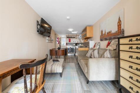385 Lugtrout Lane, Solihull, B91 2TN_4.jpg