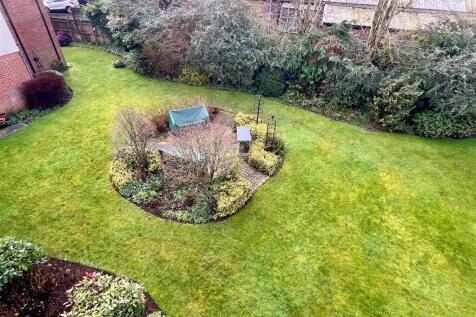 COMMUNAL GARDENS