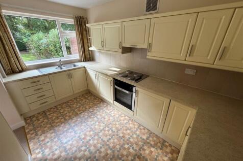 NR47 Kitchen2.jpg