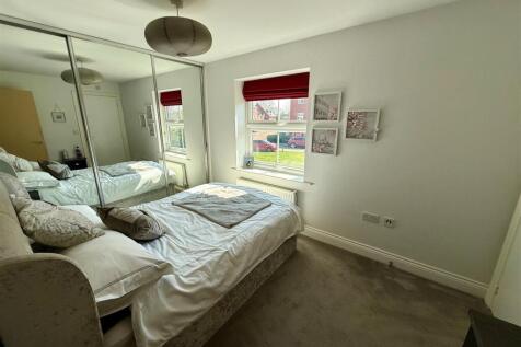 SD7 Bed1.jpg