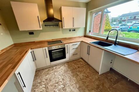 BC9 Kitchen.jpg