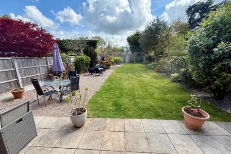 NR134 Garden.jpg
