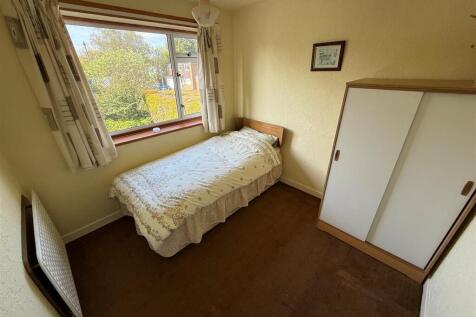 LC15 Bed3.jpg