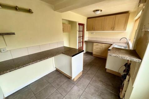 PTC75 KItchen2.jpg