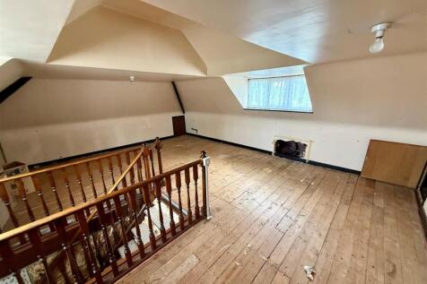 NL182 Loft.jpg