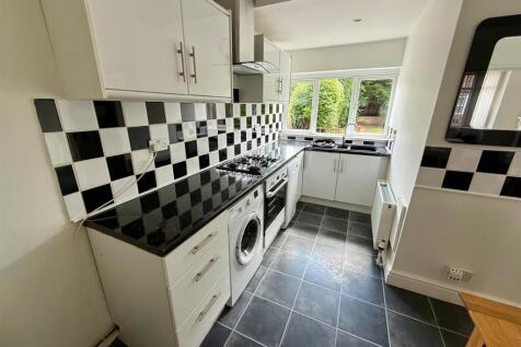 CR52 Kitchen.jpg