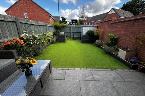 HWR24 Garden.jpg