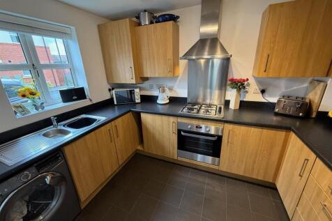 HWR24 Kitchen.jpg