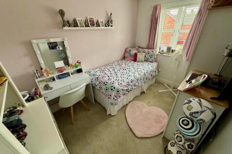 HWC24 Bed2.jpg