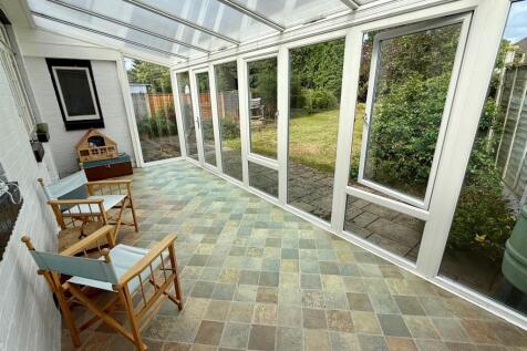 HGR200 Conservatory.jpg