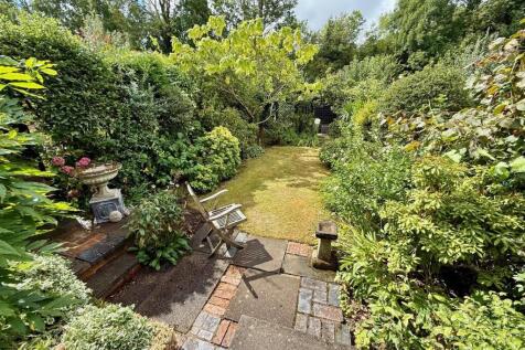 AR211 Garden.jpg