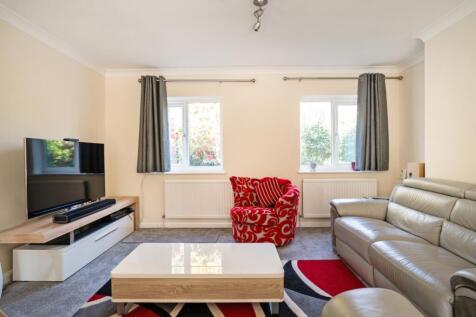 Windrush 295858 -...