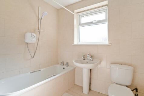 Windrush 295858 -...