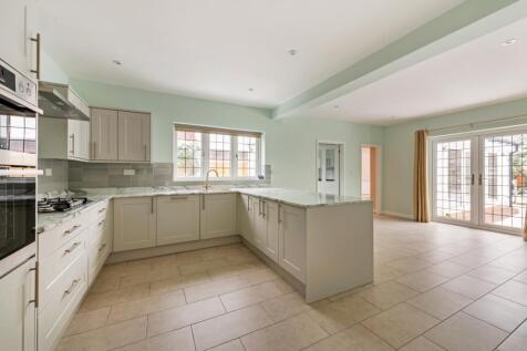 Lattice Cottage 3...