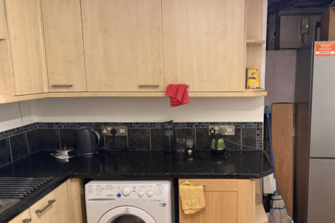 Shared Kitchen Image 2