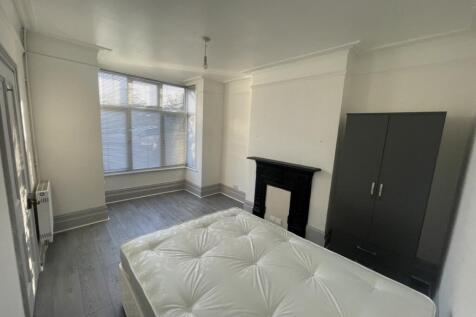 bedroom1