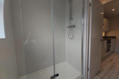 Double Shower Cubicle