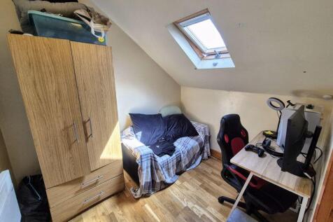Flat 3 Bedroom