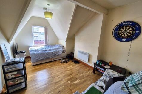Flat 3 bedroom
