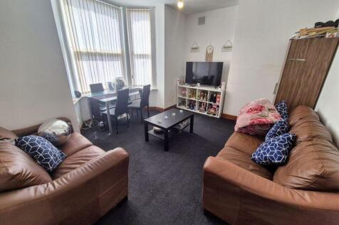 Flat 2 Living Room