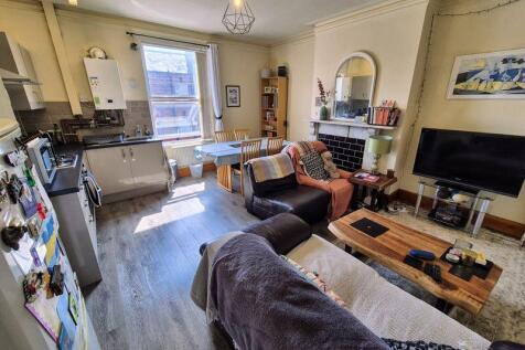 Flat 3 Kitchen/Living 