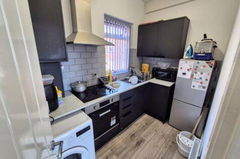 Flat 4 Kitchen