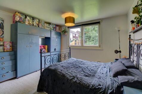 Bed 1