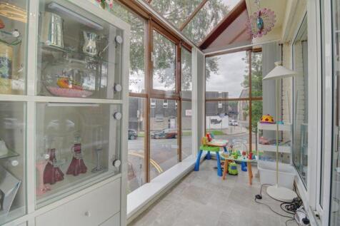 Balcony/Sun Room