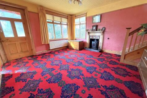 SITTING/DINING ROOM
