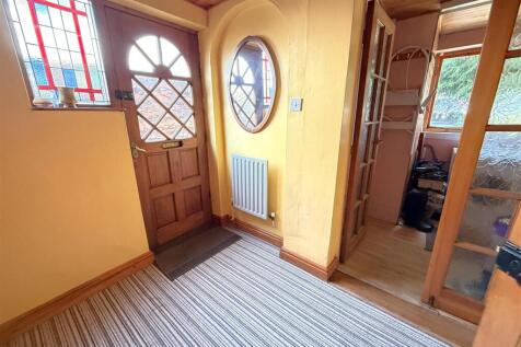 INITIAL ENTRANCE HALL