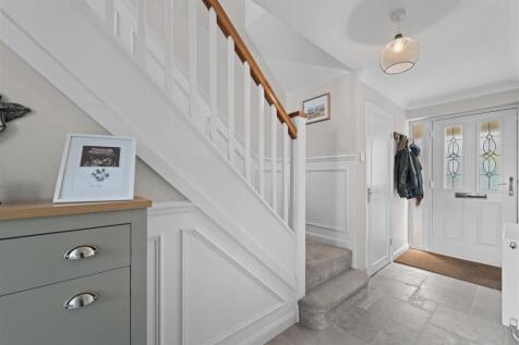 MAIN ENTRANCE HALL